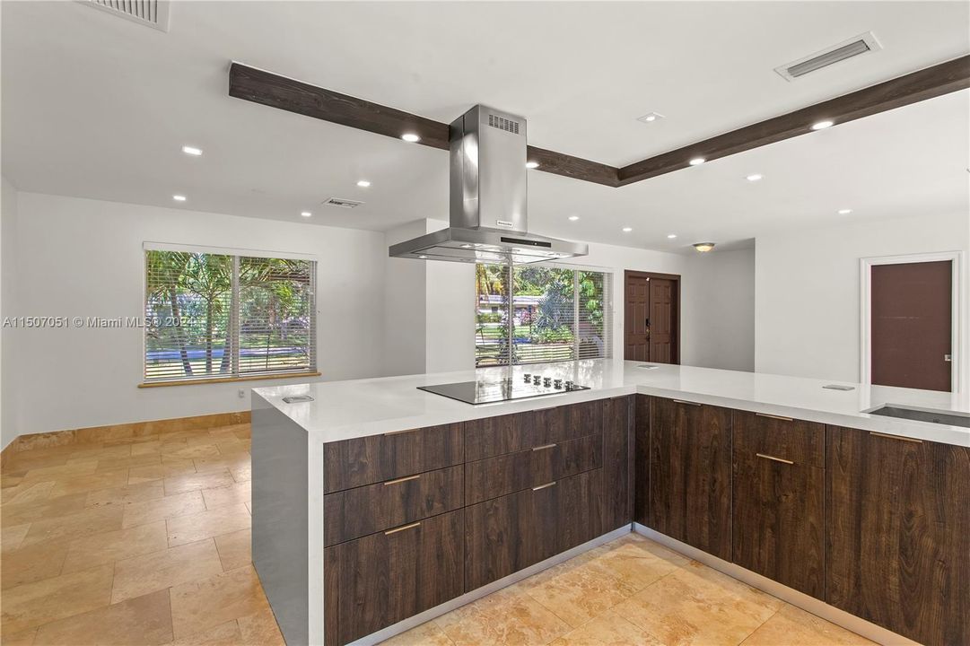 Recently Sold: $1,499,000 (3 beds, 2 baths, 2148 Square Feet)