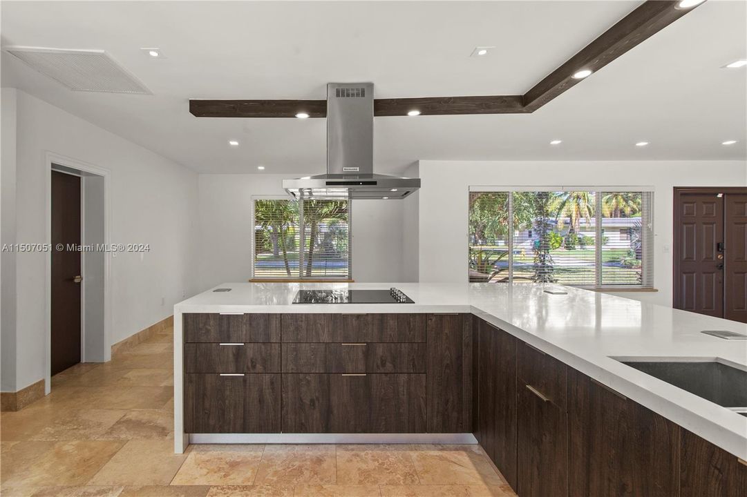 Recently Sold: $1,499,000 (3 beds, 2 baths, 2148 Square Feet)