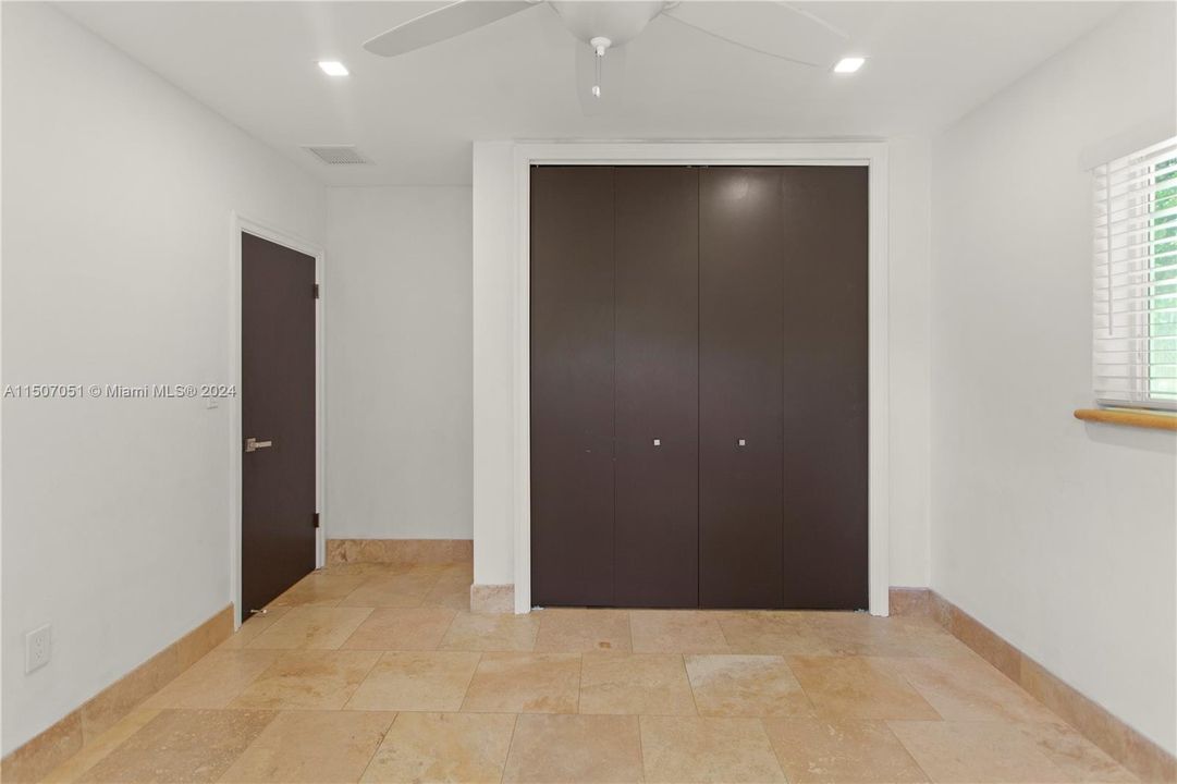 Recently Sold: $1,499,000 (3 beds, 2 baths, 2148 Square Feet)