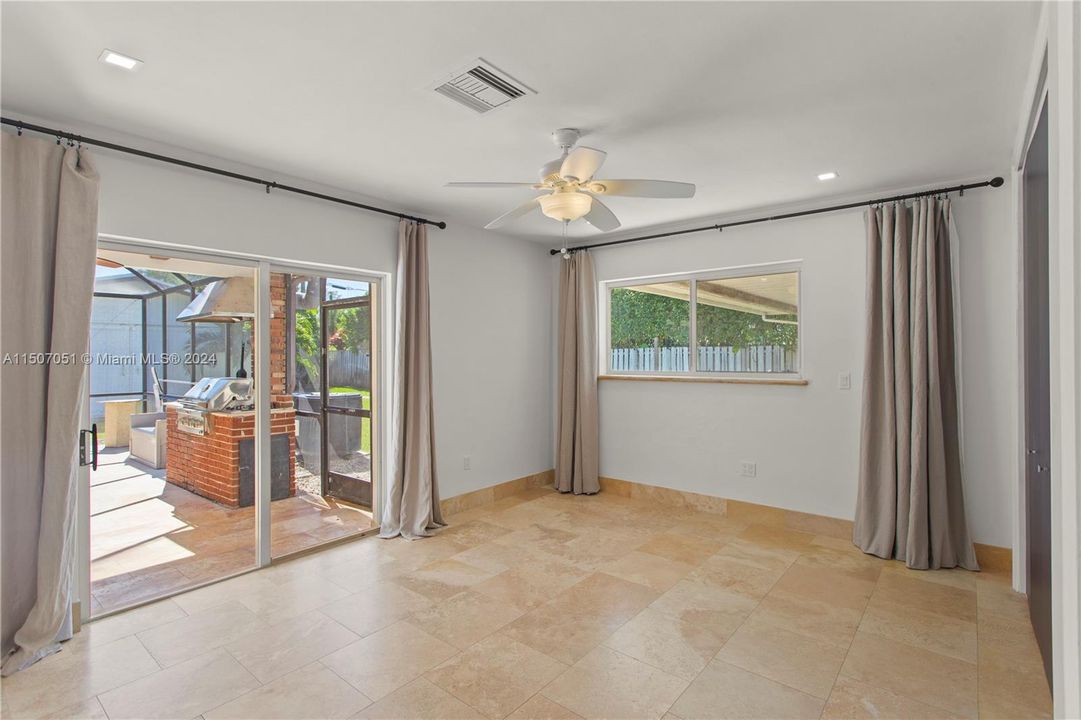 Recently Sold: $1,499,000 (3 beds, 2 baths, 2148 Square Feet)
