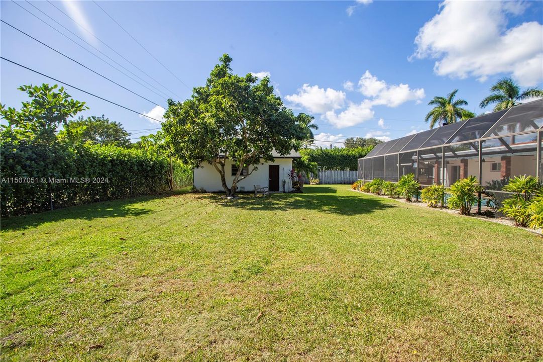 Recently Sold: $1,499,000 (3 beds, 2 baths, 2148 Square Feet)