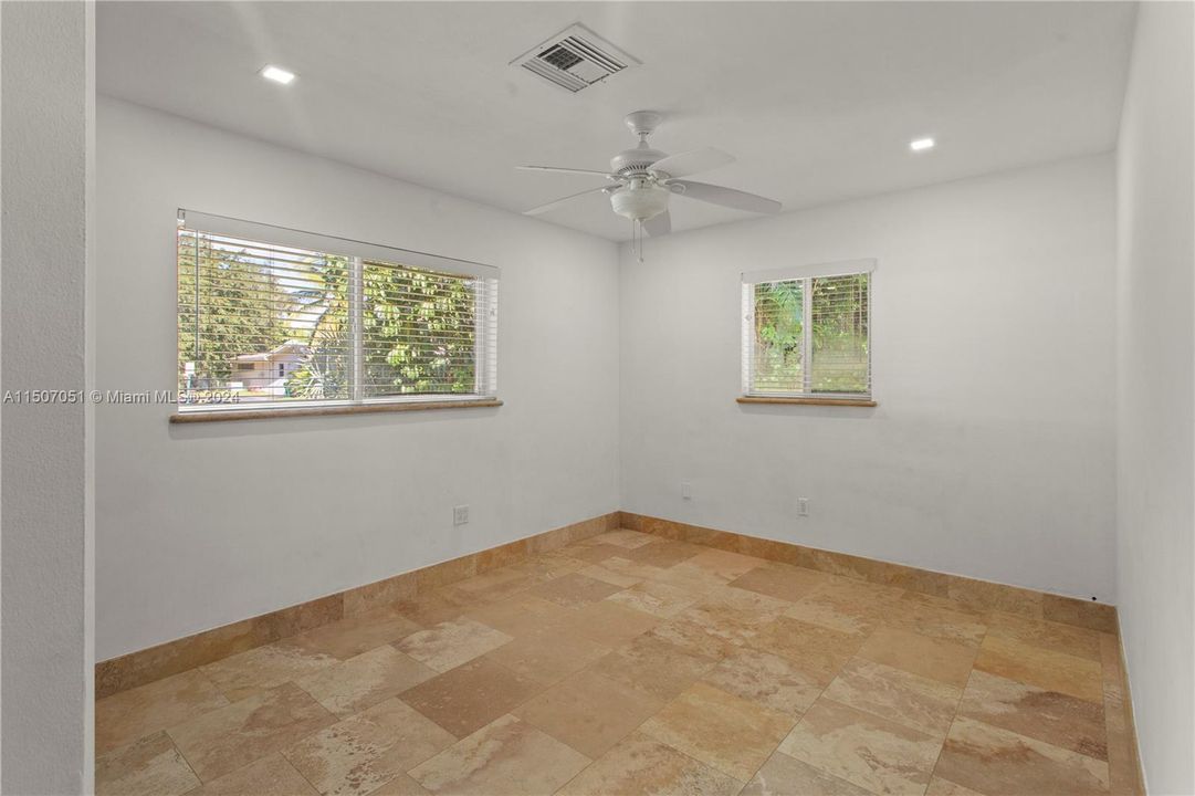 Recently Sold: $1,499,000 (3 beds, 2 baths, 2148 Square Feet)