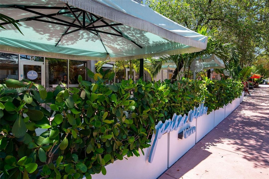 Recently Rented: $3,450 (1 beds, 1 baths, 576 Square Feet)