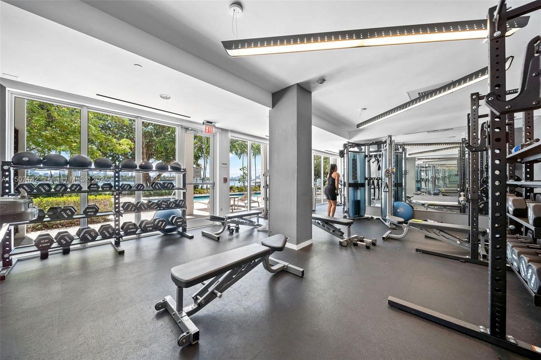 Recently Rented: $3,450 (1 beds, 1 baths, 576 Square Feet)