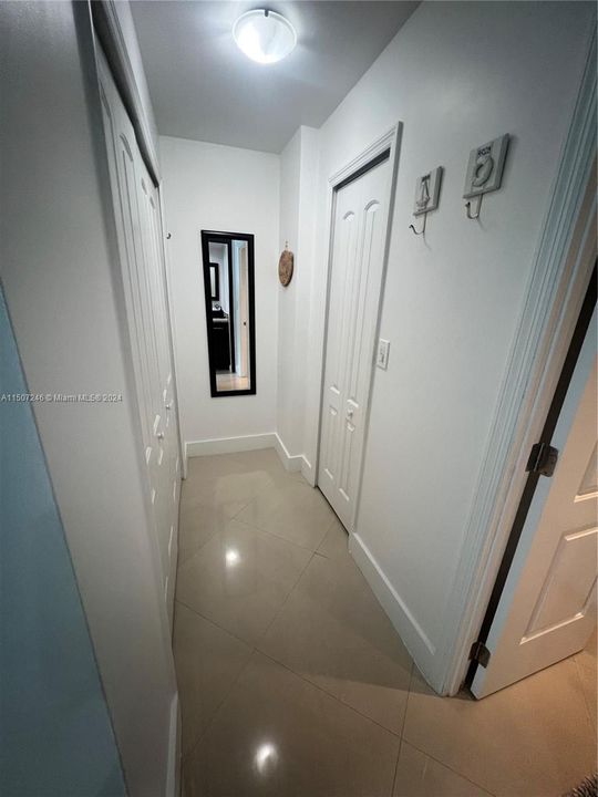 Recently Sold: $849,000 (2 beds, 2 baths, 1455 Square Feet)