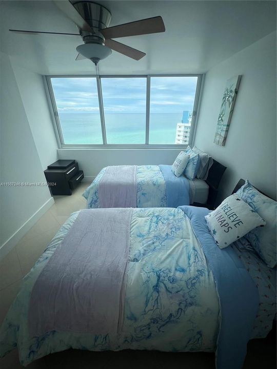 Recently Sold: $849,000 (2 beds, 2 baths, 1455 Square Feet)