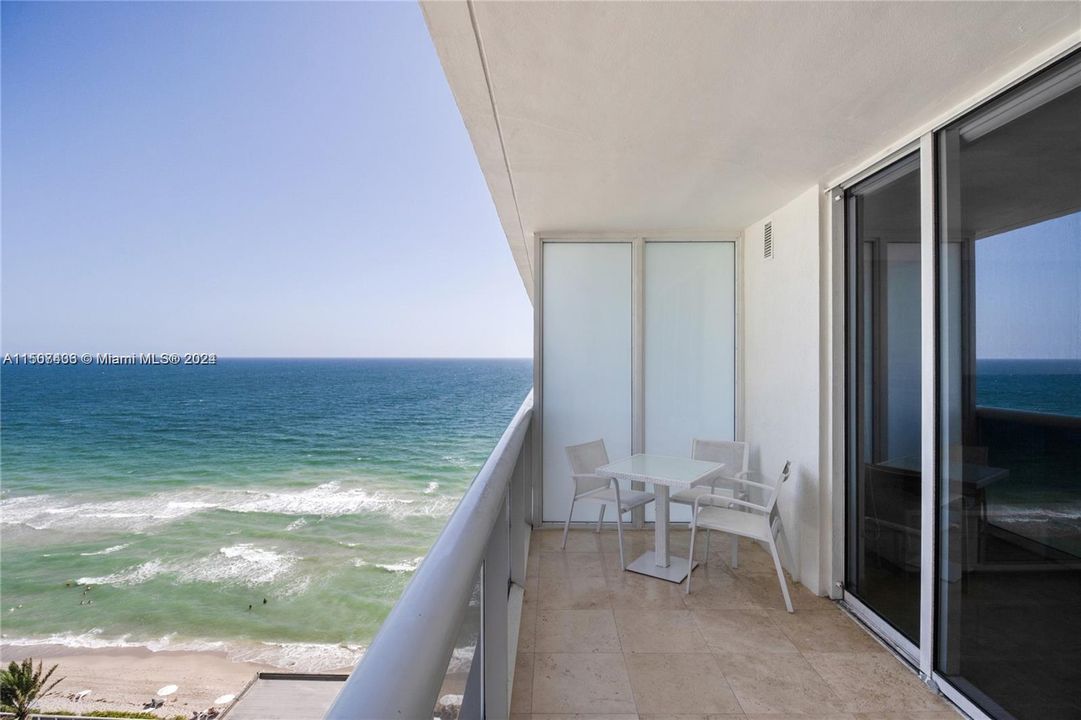 Recently Rented: $6,000 (1 beds, 1 baths, 844 Square Feet)