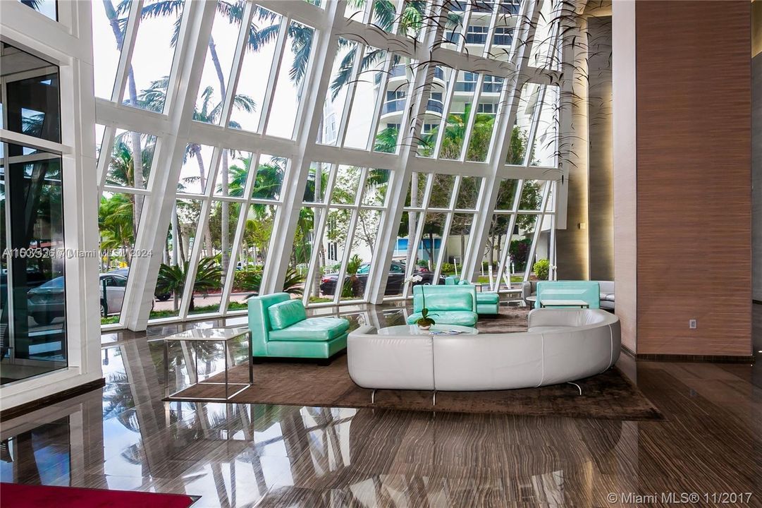 Recently Rented: $6,000 (1 beds, 1 baths, 844 Square Feet)