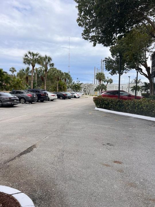 Recently Rented: $1,500 (1 beds, 1 baths, 833 Square Feet)