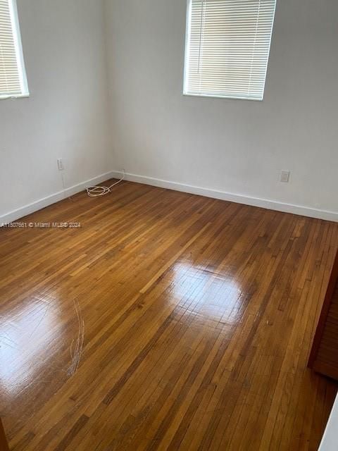 Recently Sold: $599,000 (3 beds, 2 baths, 1995 Square Feet)