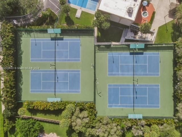 Bonaventure Town Center Club