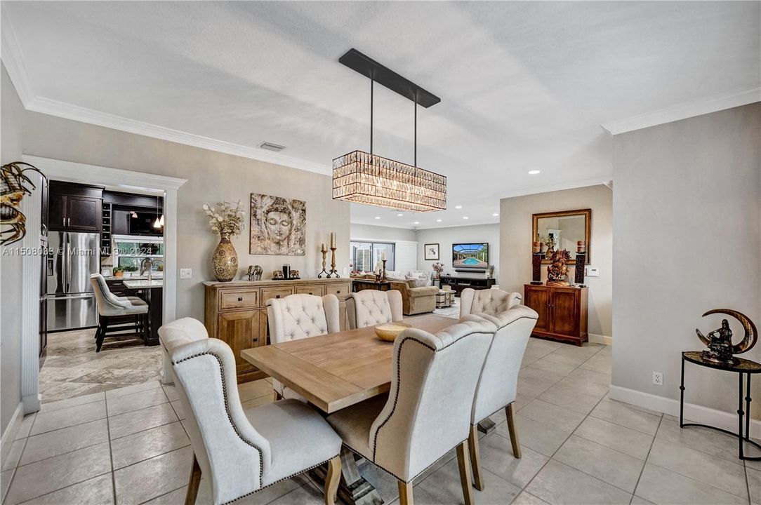 Recently Sold: $1,095,000 (4 beds, 2 baths, 2896 Square Feet)