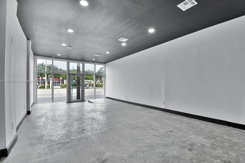 Recientemente alquilado: $2,250 (0 camas, 0 baños, 0 Pies cuadrados)