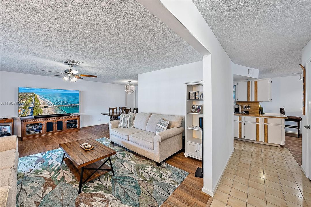 Recently Sold: $1,550,000 (3 beds, 2 baths, 1707 Square Feet)