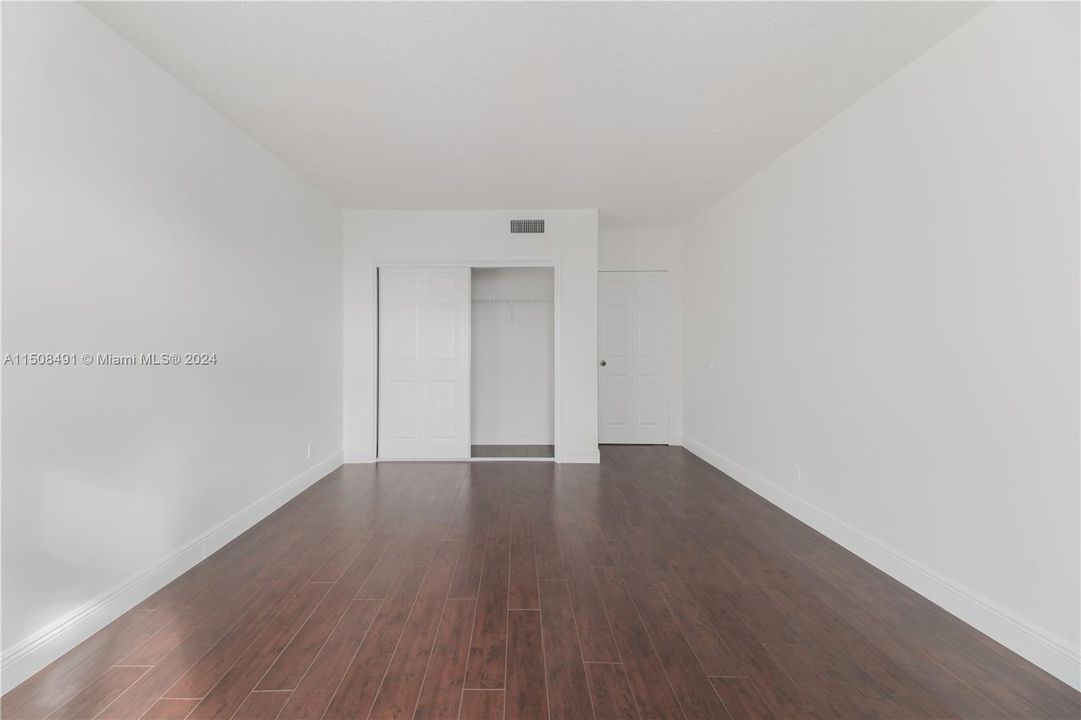 Recently Sold: $585,000 (2 beds, 2 baths, 1248 Square Feet)