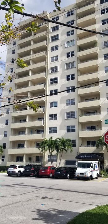 Recently Sold: $185,000 (1 beds, 1 baths, 690 Square Feet)