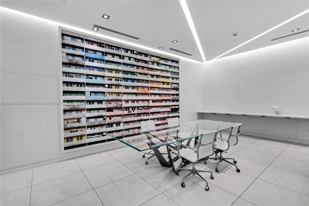 Recently Rented: $2,750 (1 beds, 1 baths, 616 Square Feet)