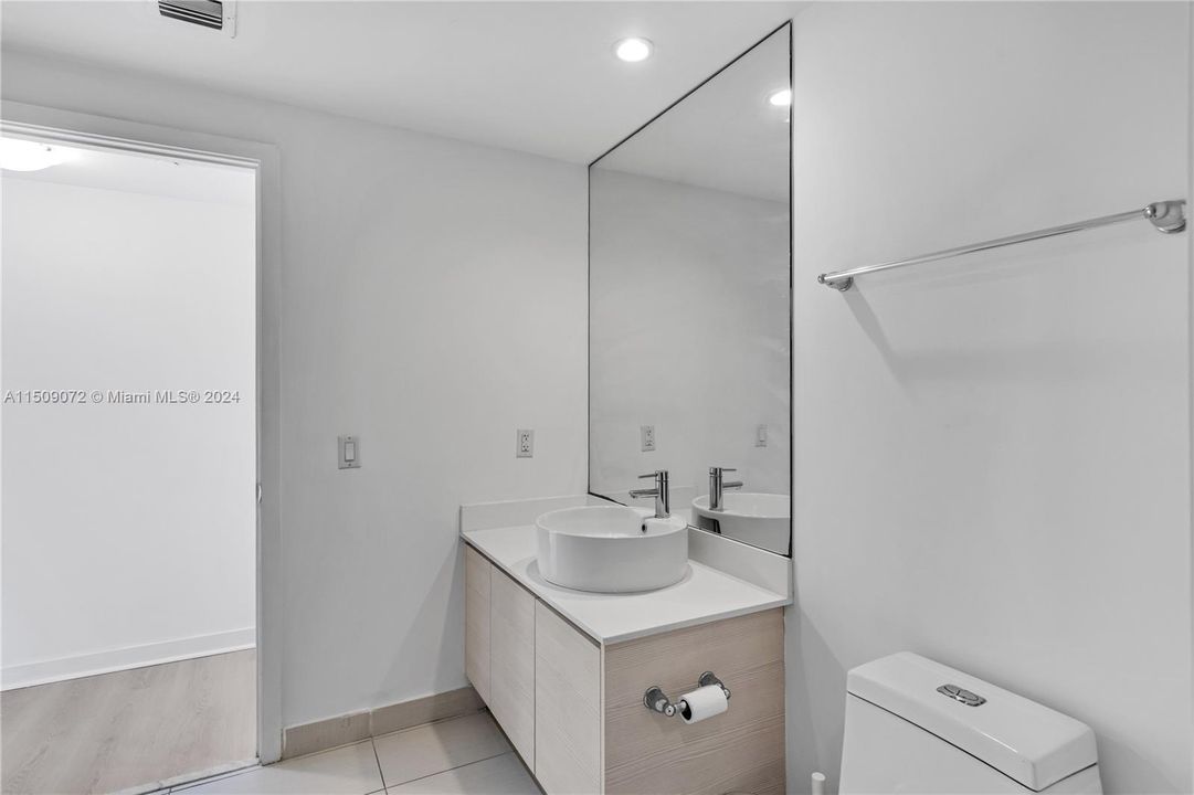 Recently Rented: $2,750 (1 beds, 1 baths, 616 Square Feet)