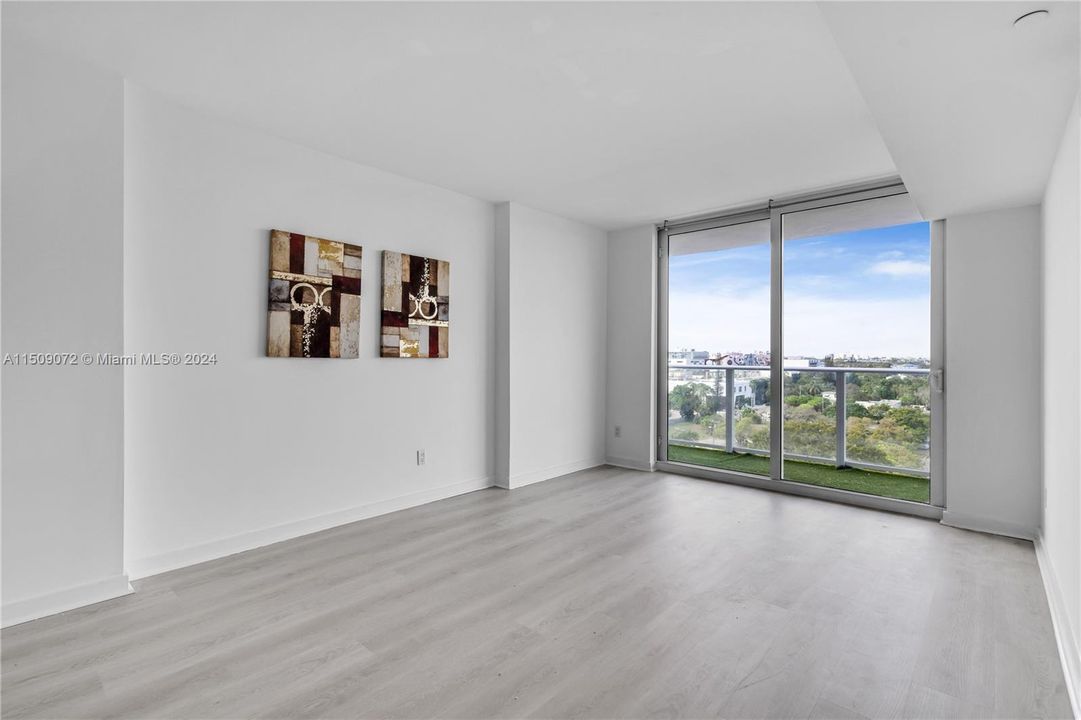 Recently Rented: $2,750 (1 beds, 1 baths, 616 Square Feet)