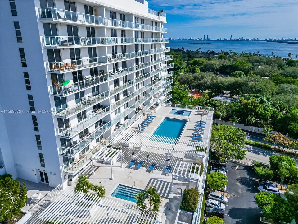 Recently Rented: $2,750 (1 beds, 1 baths, 616 Square Feet)