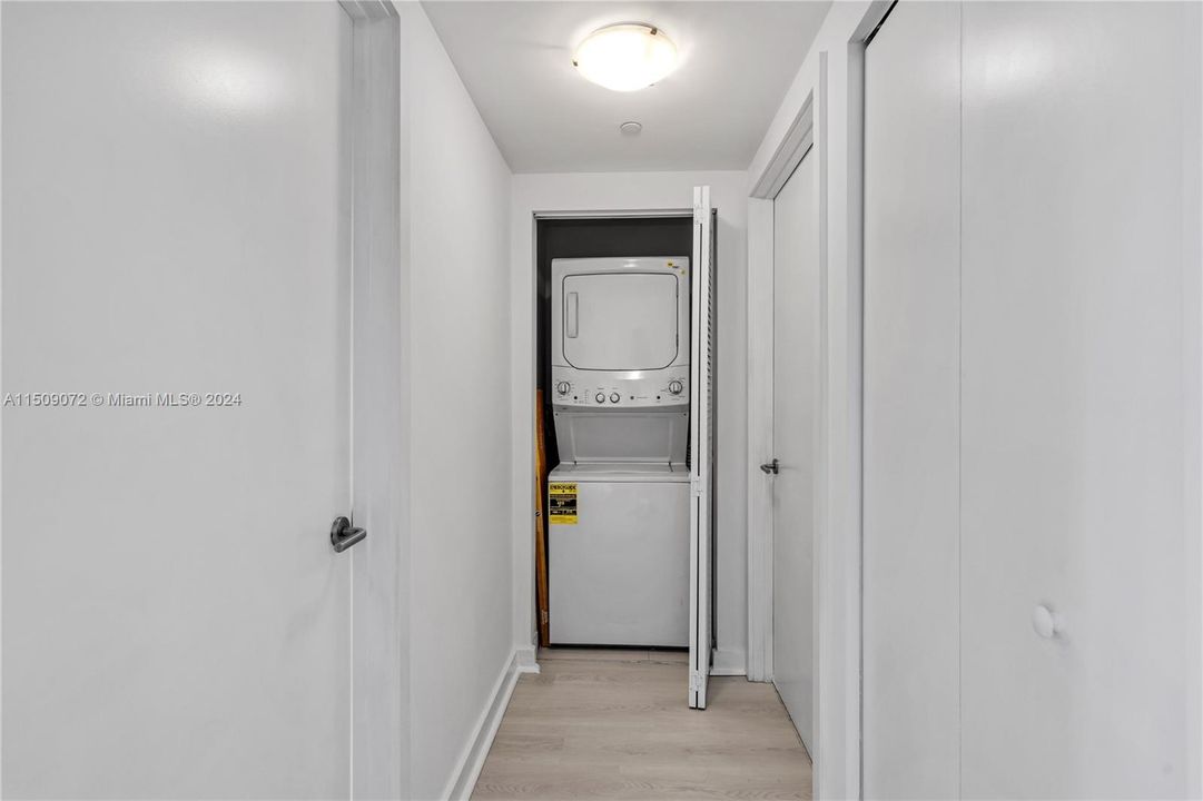 Recently Rented: $2,750 (1 beds, 1 baths, 616 Square Feet)