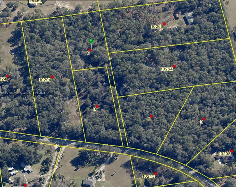 На продажу: $65,000 (2.40 acres)