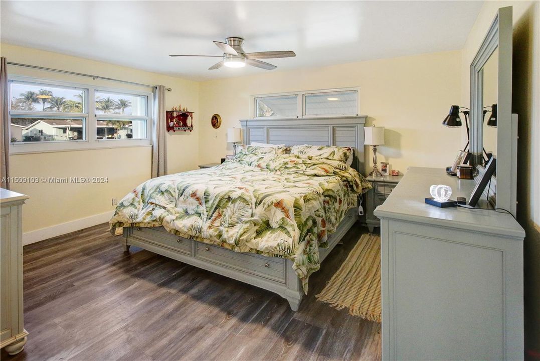 Recently Sold: $589,000 (0 beds, 0 baths, 1995 Square Feet)