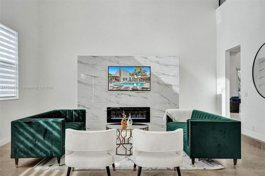 Недавно арендовано: $22,995 (9 спален, 7 ванн, 8368 Квадратных фут)