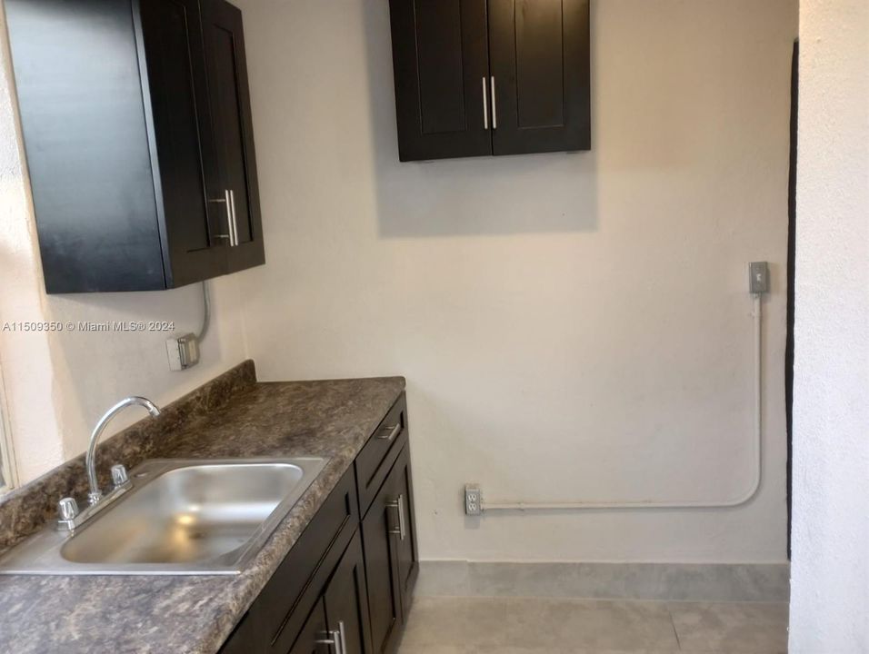 Недавно арендовано: $525 (1 спален, 1 ванн, 650 Квадратных фут)