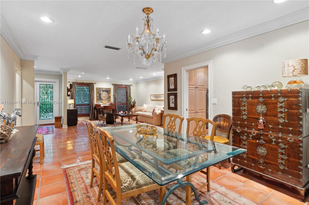 Recently Sold: $1,850,000 (4 beds, 3 baths, 2888 Square Feet)