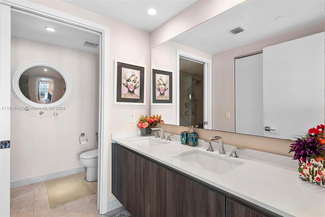 Недавно продано: $589,900 (1 спален, 1 ванн, 759 Квадратных фут)