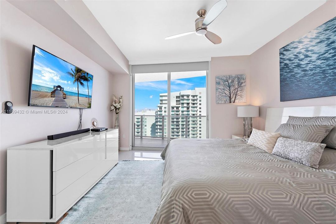 Недавно продано: $589,900 (1 спален, 1 ванн, 759 Квадратных фут)