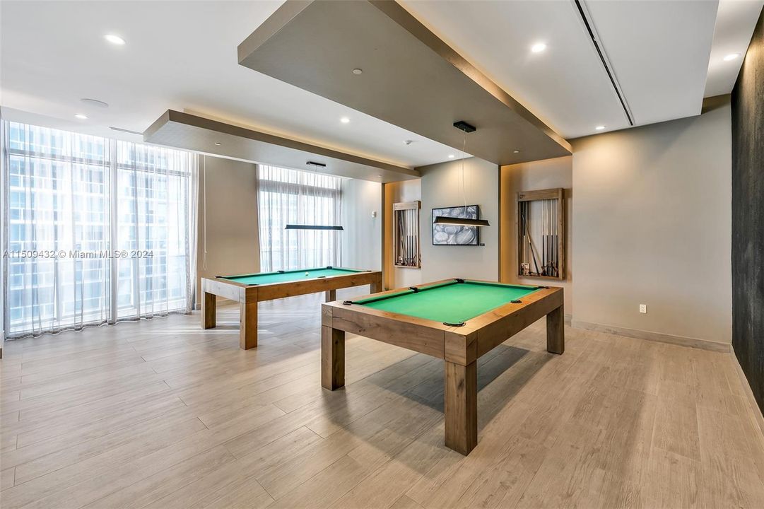 Недавно продано: $589,900 (1 спален, 1 ванн, 759 Квадратных фут)