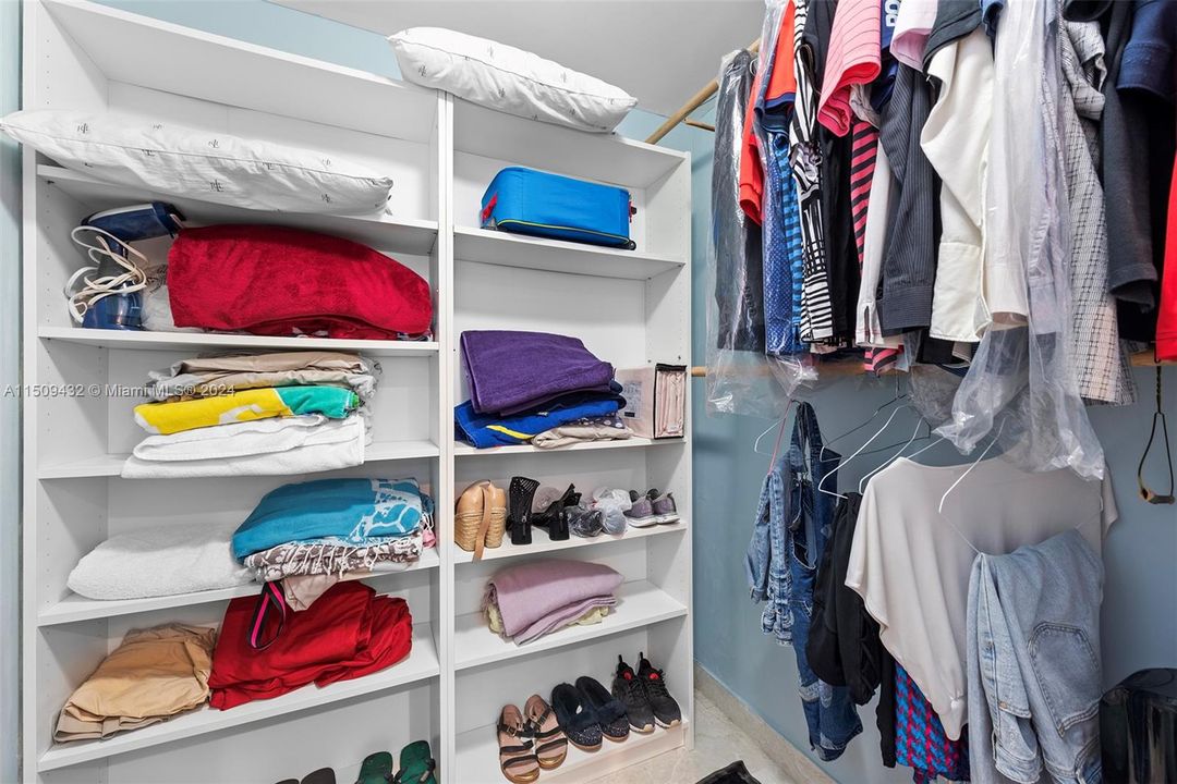 Недавно продано: $589,900 (1 спален, 1 ванн, 759 Квадратных фут)