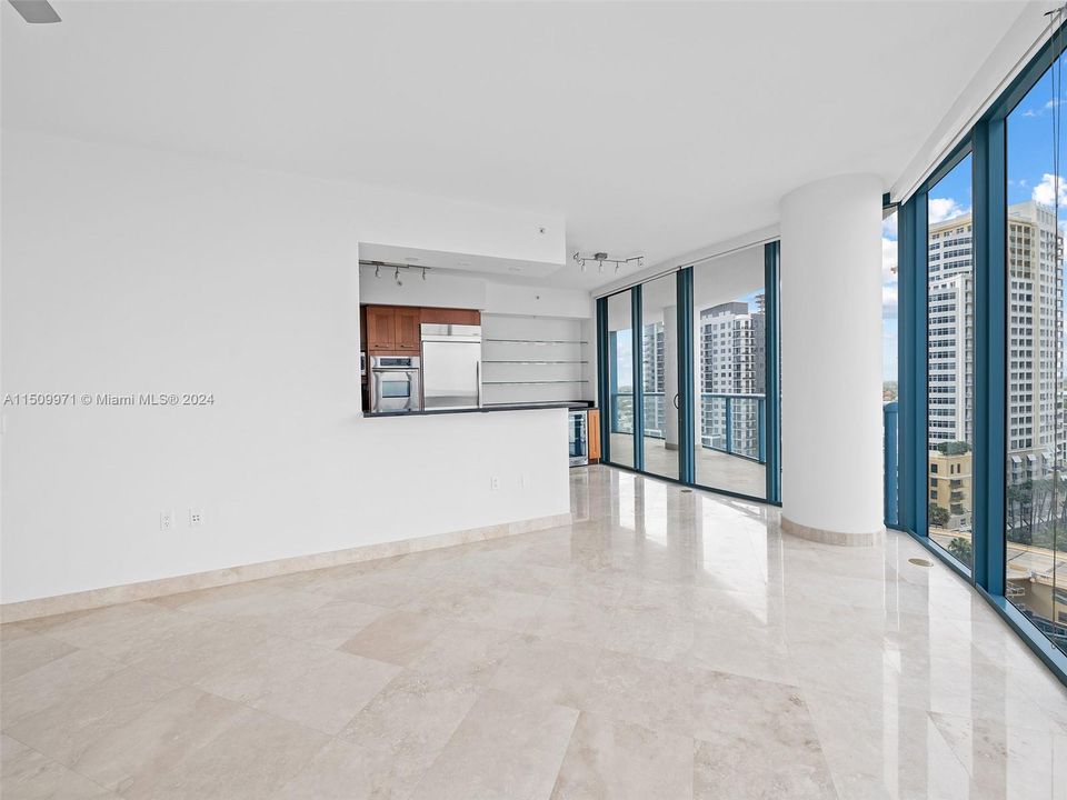 Recently Rented: $6,500 (2 beds, 2 baths, 1522 Square Feet)