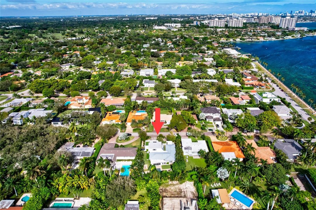 Active With Contract: $2,995,000 (4 beds, 4 baths, 4219 Square Feet)