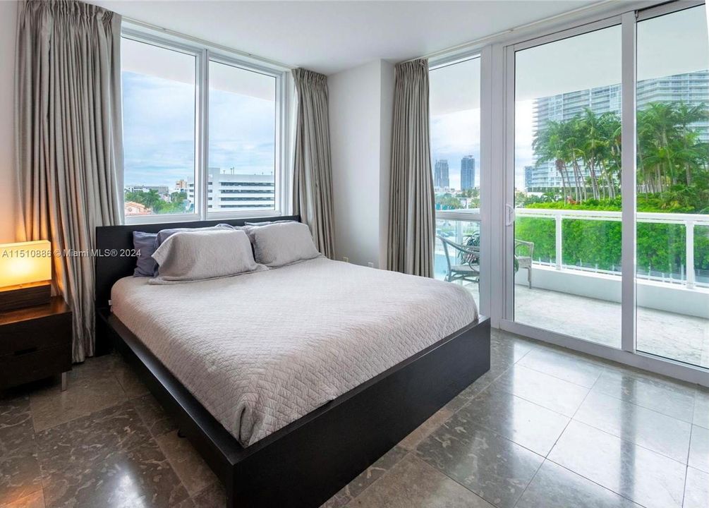 Recently Rented: $8,000 (2 beds, 2 baths, 1252 Square Feet)