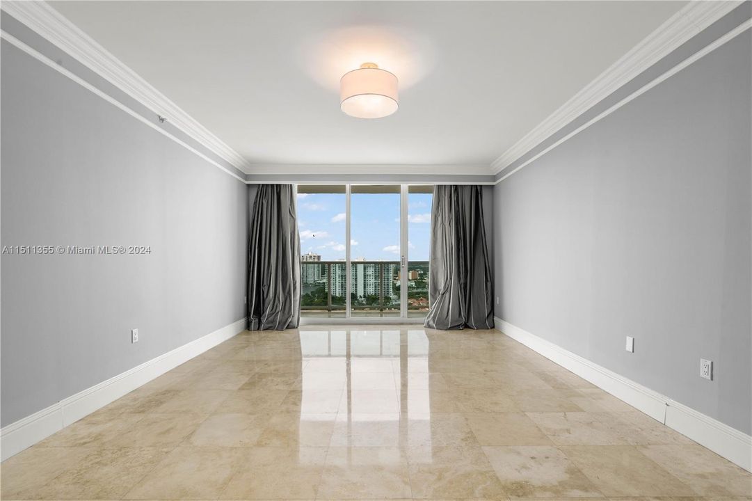 Recently Sold: $1,540,000 (2 beds, 3 baths, 2970 Square Feet)