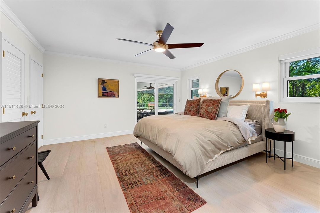 Recently Sold: $2,000,000 (4 beds, 2 baths, 2373 Square Feet)