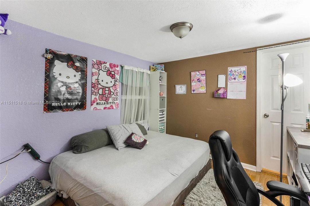 Recently Sold: $285,000 (2 beds, 2 baths, 780 Square Feet)
