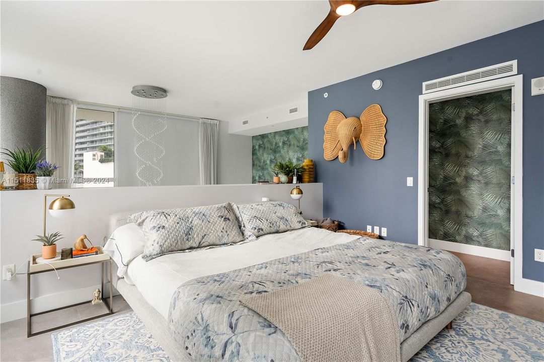 Recently Sold: $825,000 (1 beds, 1 baths, 1078 Square Feet)