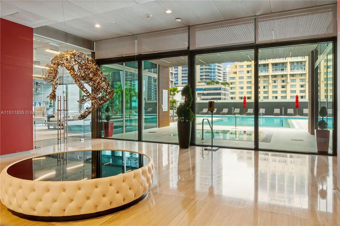 Recently Sold: $825,000 (1 beds, 1 baths, 1078 Square Feet)