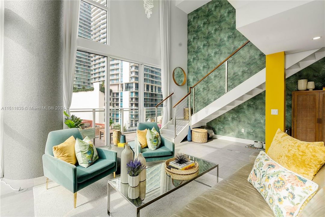 Recently Sold: $825,000 (1 beds, 1 baths, 1078 Square Feet)