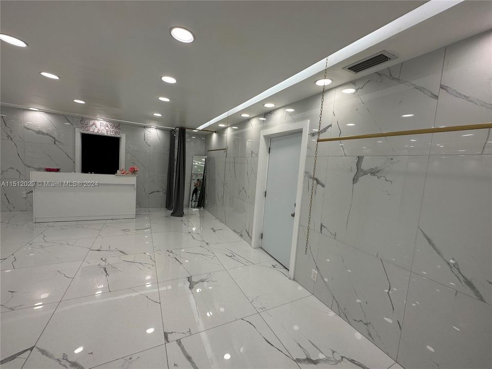 Recently Rented: $3,000 (0 beds, 0 baths, 0 Square Feet)