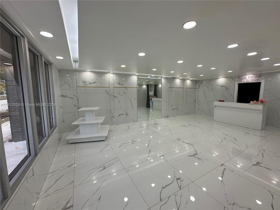 Recently Rented: $3,000 (0 beds, 0 baths, 0 Square Feet)