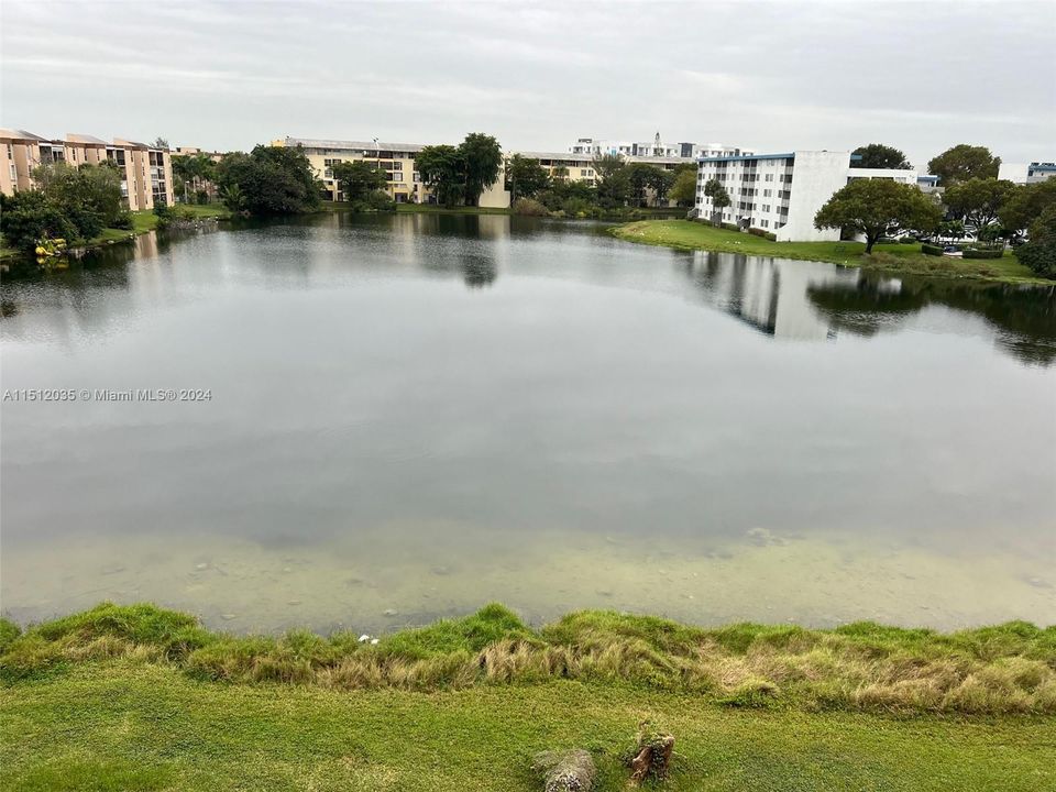 Recently Sold: $274,000 (3 beds, 2 baths, 1467 Square Feet)