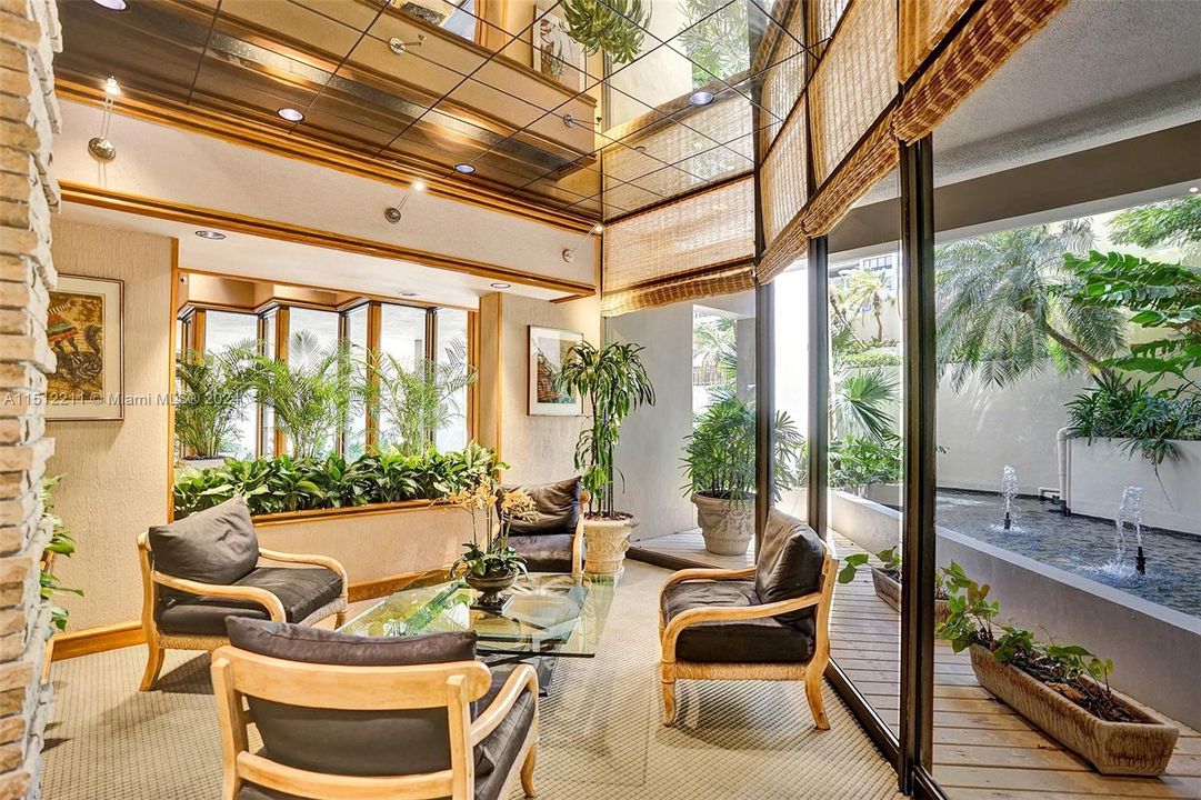 Recently Rented: $11,000 (3 beds, 2 baths, 2614 Square Feet)