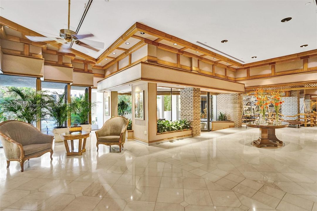 Recently Rented: $11,000 (3 beds, 2 baths, 2614 Square Feet)