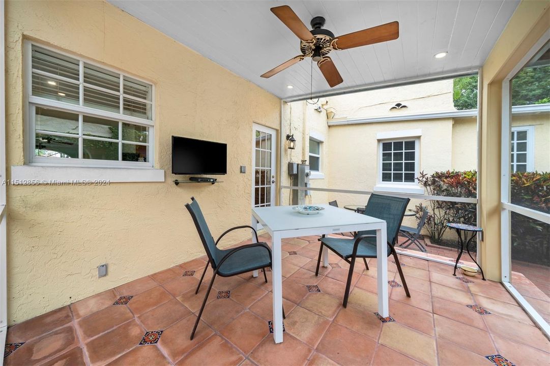 Screened Patio Accessible from Kitchen