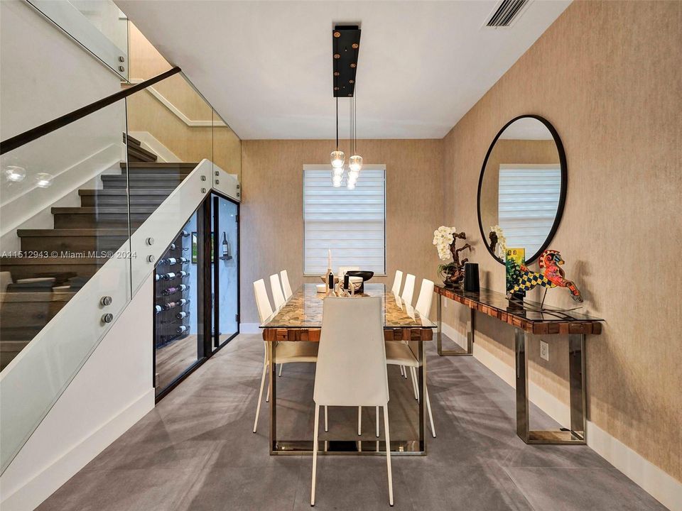 最近租的: $7,000 (4 贝兹, 3 浴室, 2650 平方英尺)